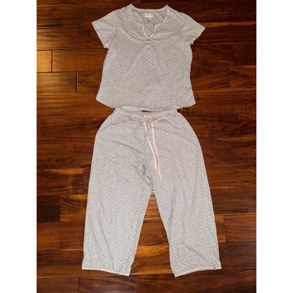 Liz Claiborne Pajama Set Womens Small Gray Pink Diamond Henley Top Crop Pants